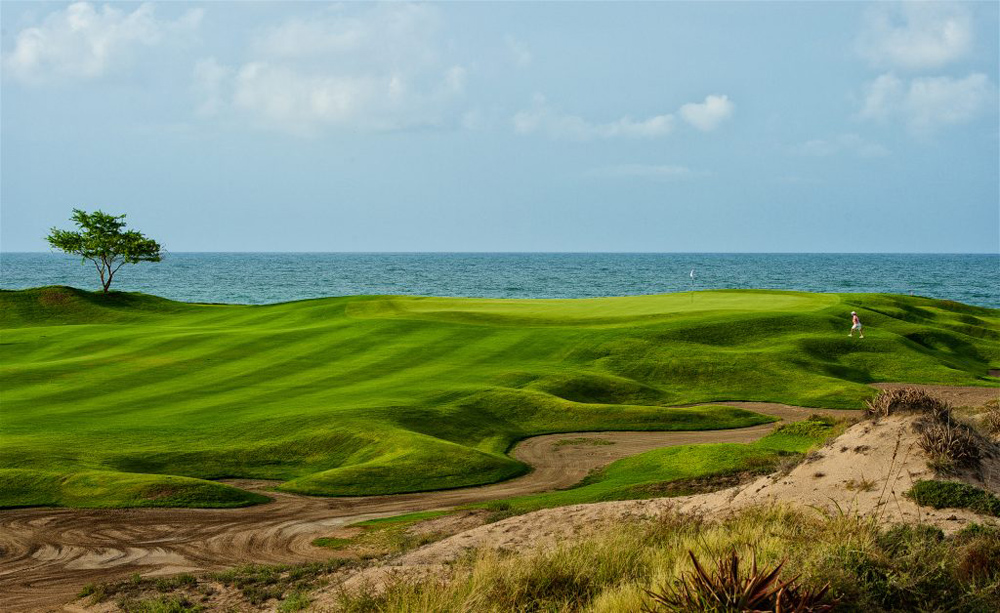 Al Mouj Golf