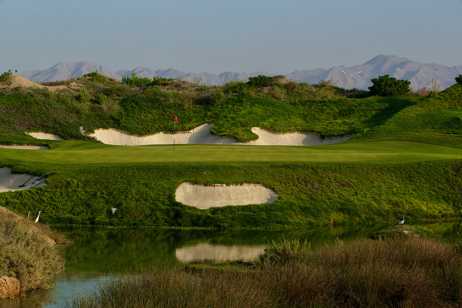 Al Mouj Golf