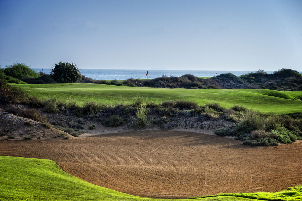 Al Mouj Golf