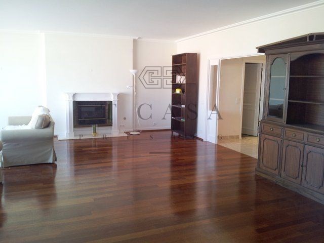 Apartamento T3+1 - Cascais-3