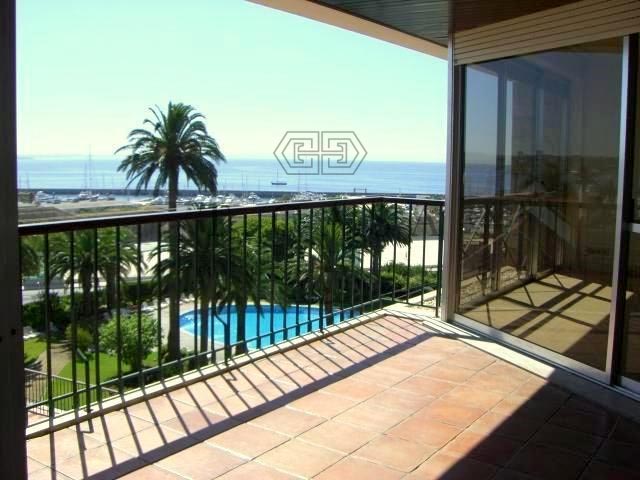 Apartamento T3+1 - Cascais