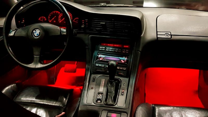 BMW (serie 8) 850CI-1