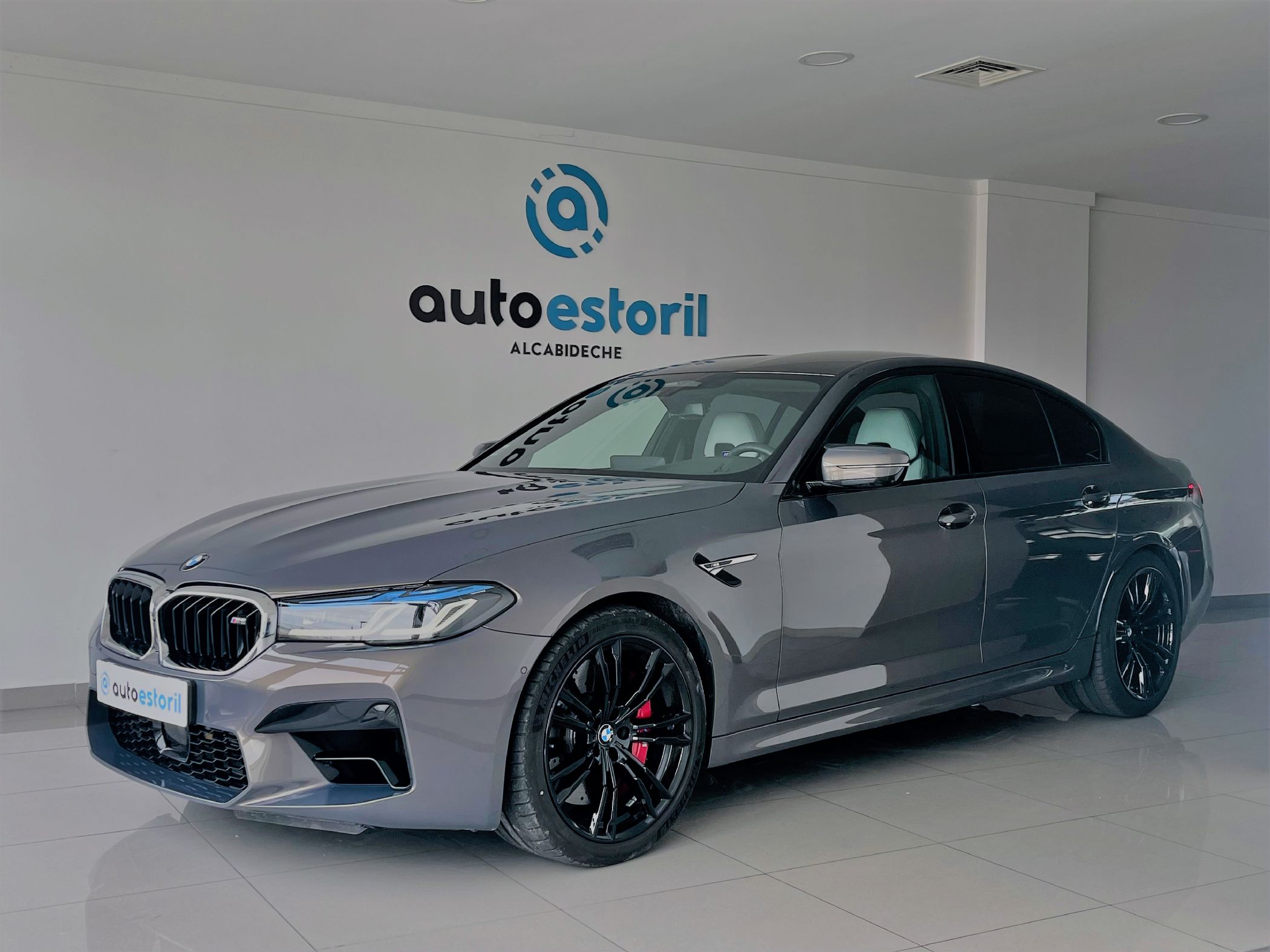 BMW M5