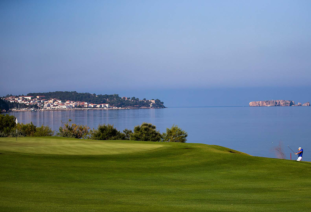 Costa Navarino