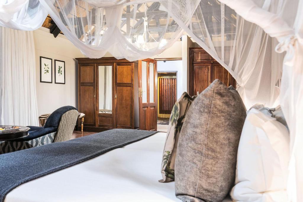 Epacha Game Lodge & Spa