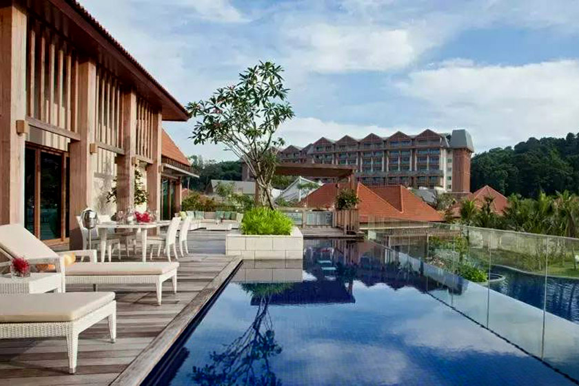 Equarius Beach Villas