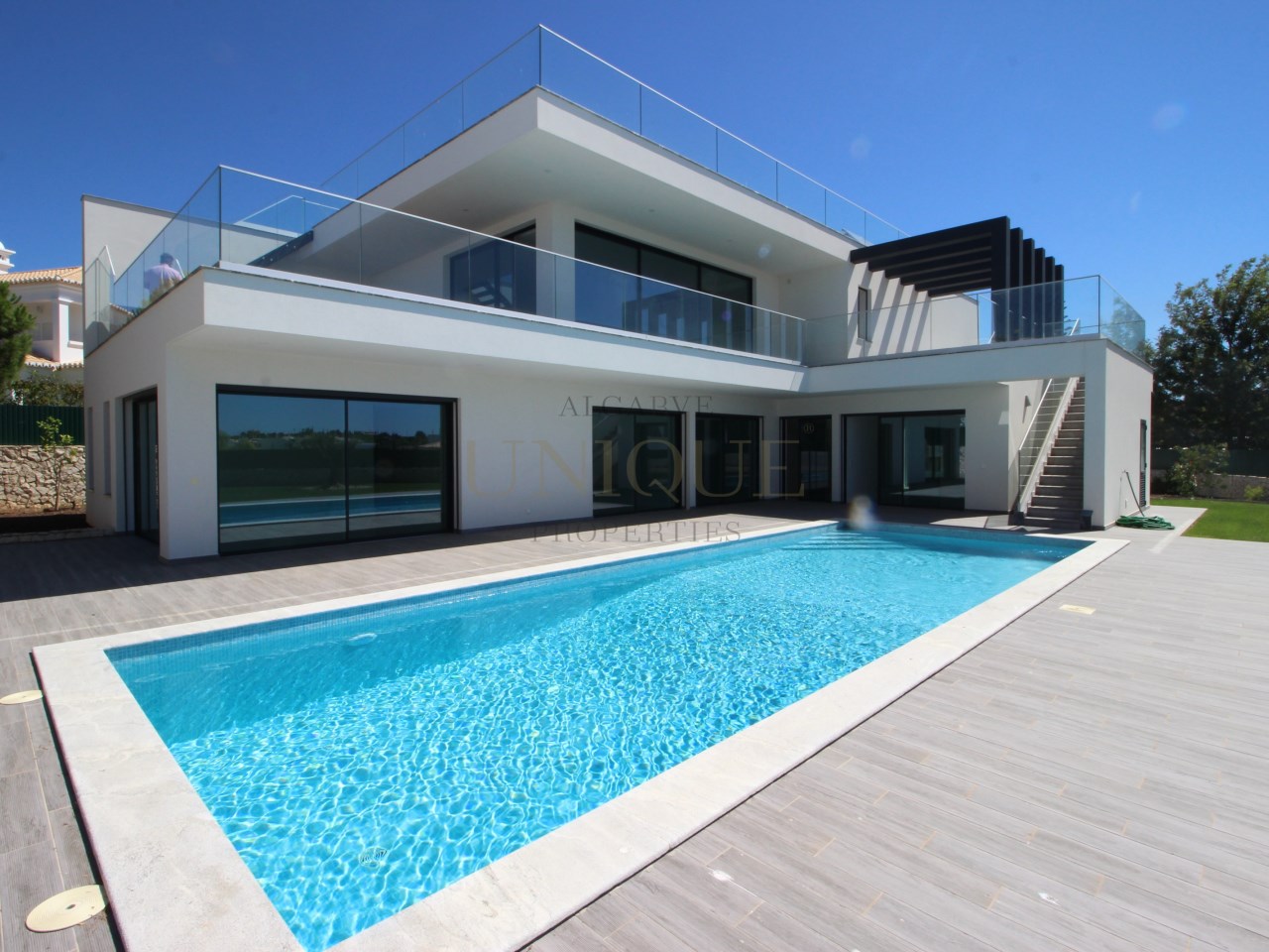 Espetacular moradia T4 com piscina