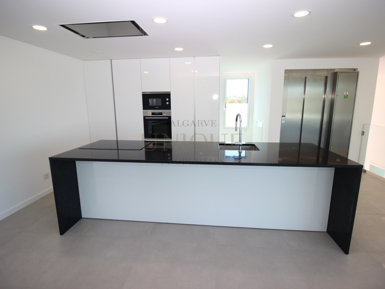 Espetacular moradia T4 com piscina