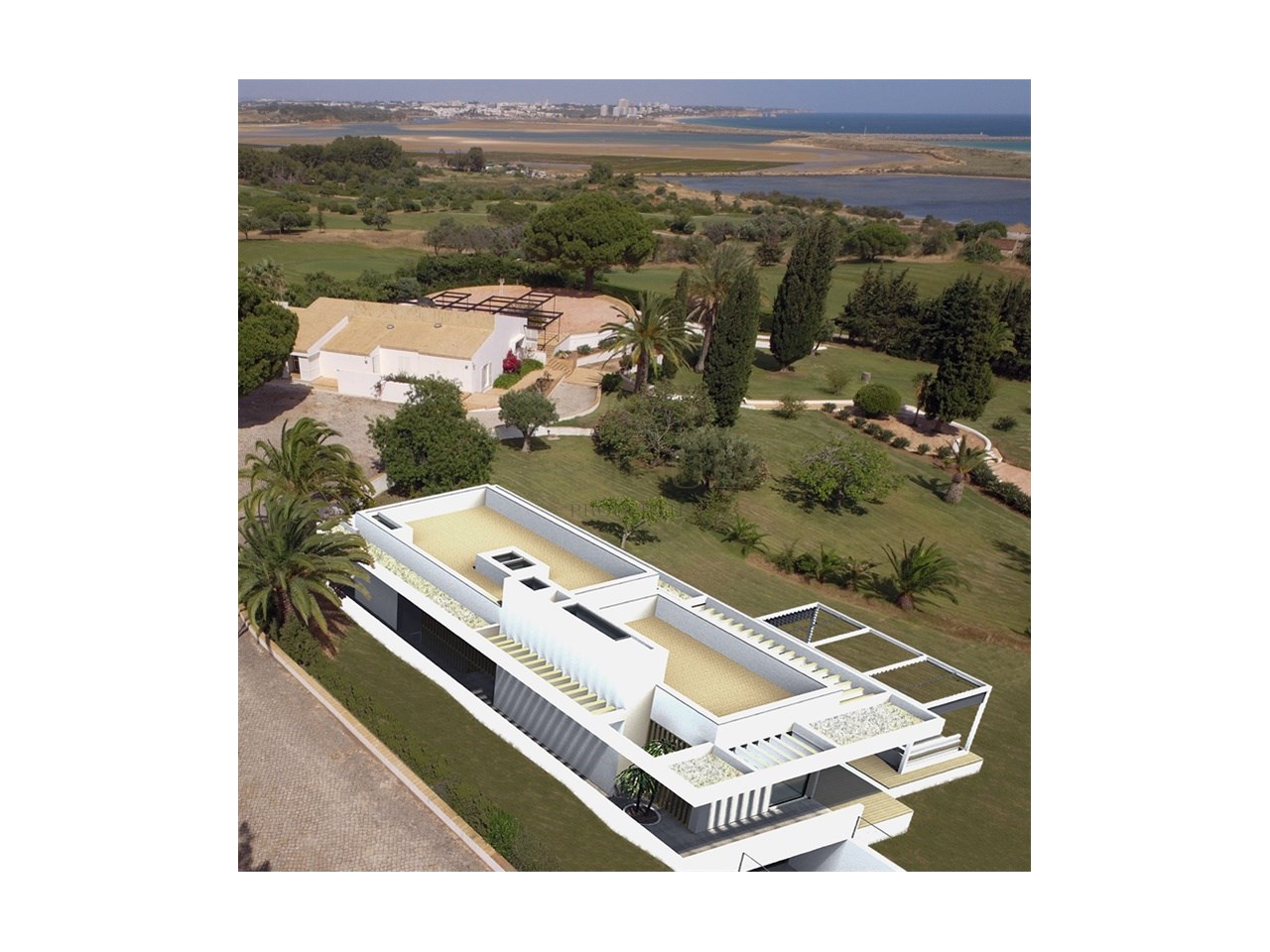 Extensa propriedade frente ao mar