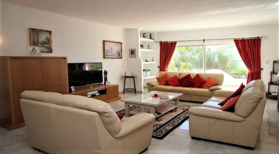 Moradia de 3 quartos com piscina para venda em Carvoeiro - Algarve_3