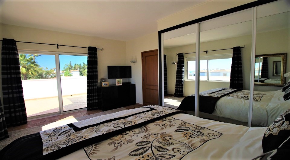 Moradia de 3 quartos com piscina para venda em Carvoeiro - Algarve_7