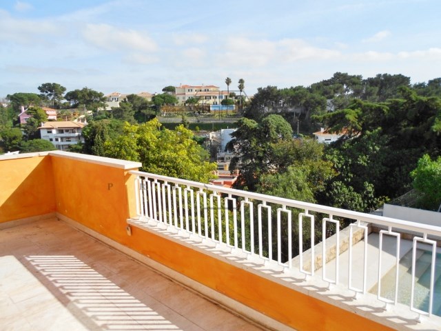 Moradia T4 - Estoril-12