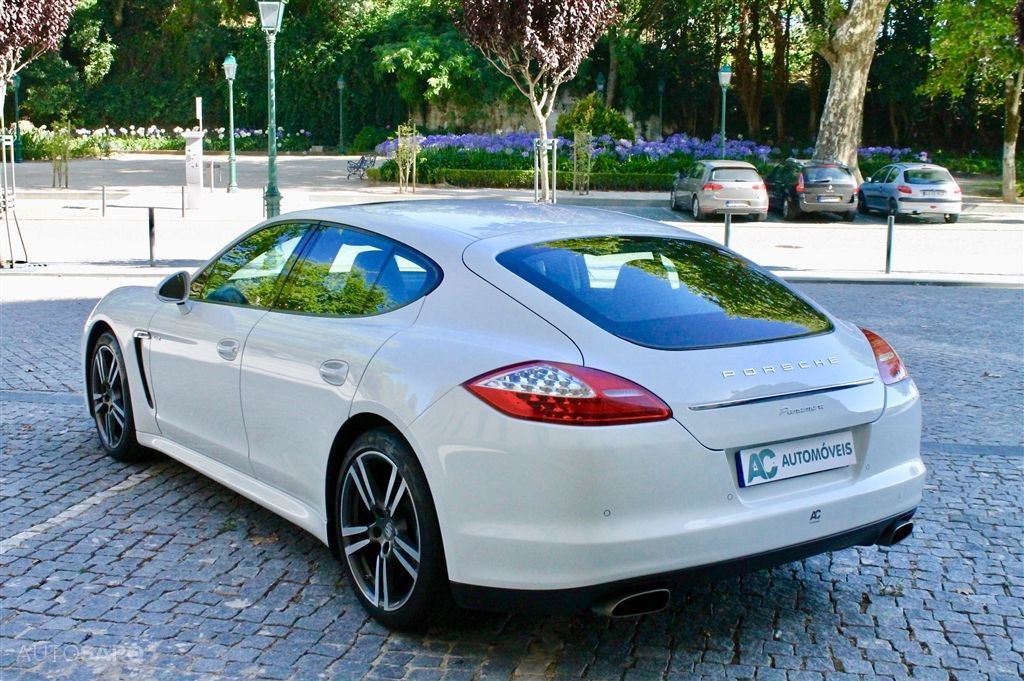 Porsche Panamera 3.0D SPORT-1