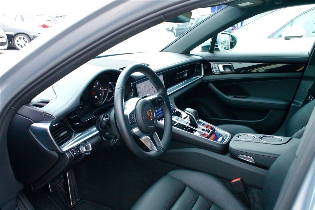 Porsche Panamera 4 S PDK Executive-1