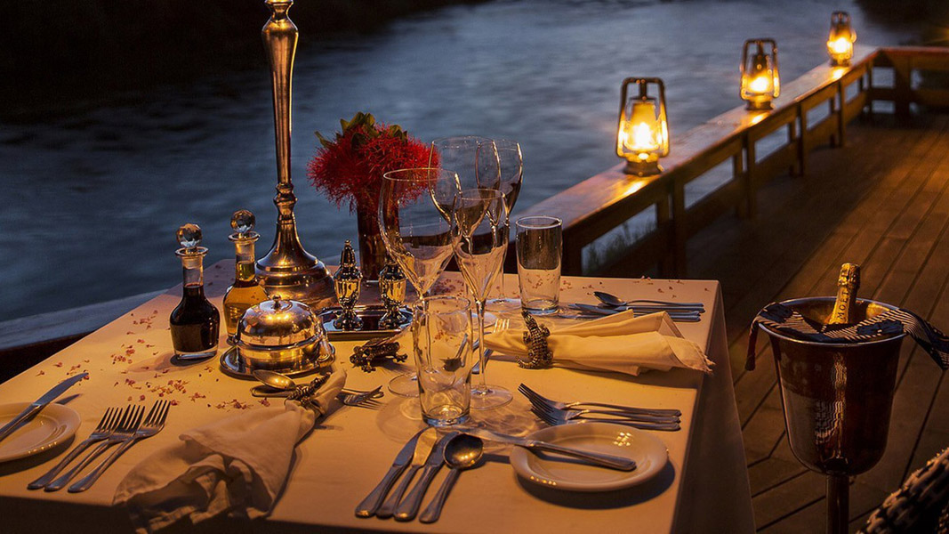 River Lodge Restaurant