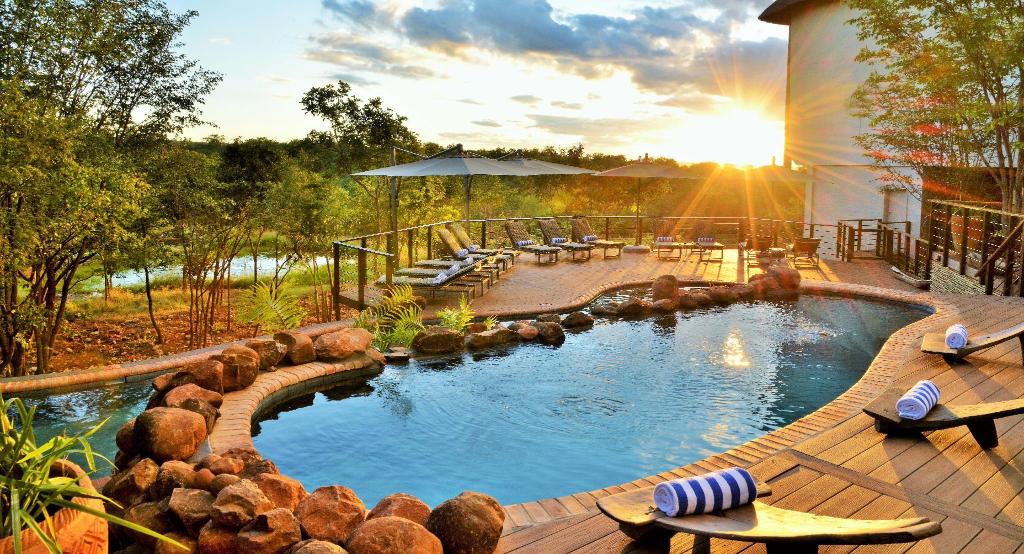 Safari Lodge Spa