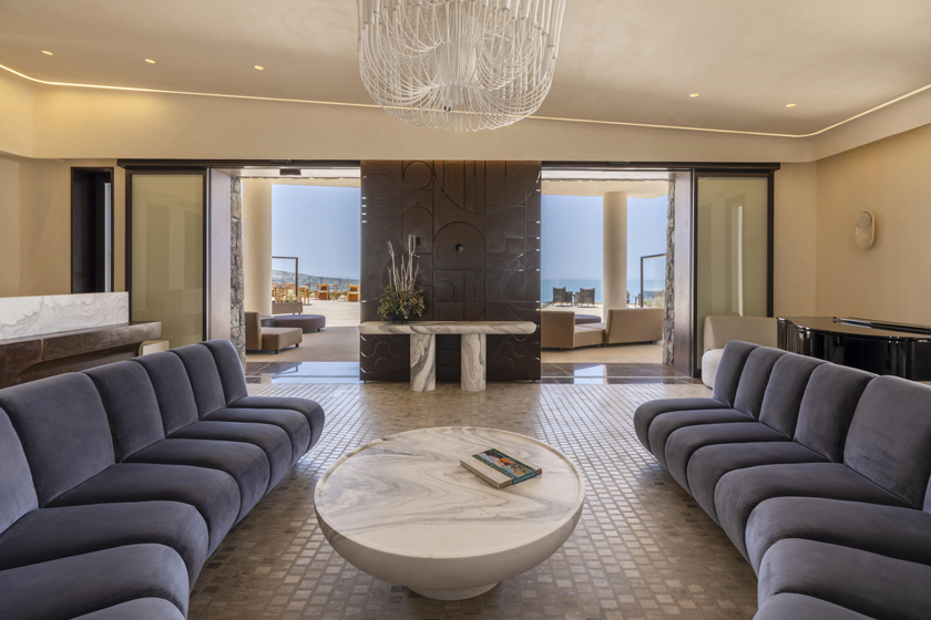 Santo Mine Oia Suites