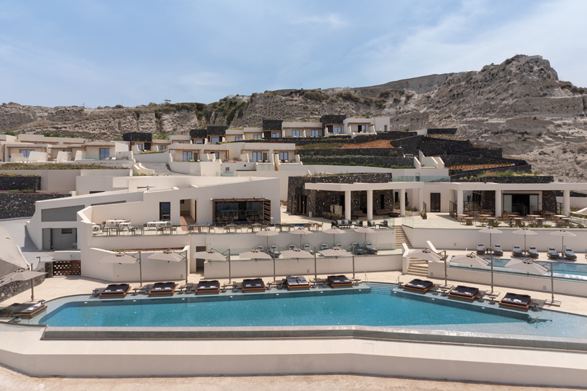 Santo Mine Oia Suites