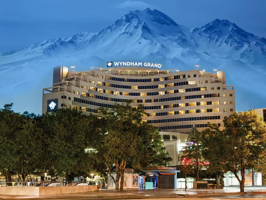 Spa at Wyndham Grand Kayseri