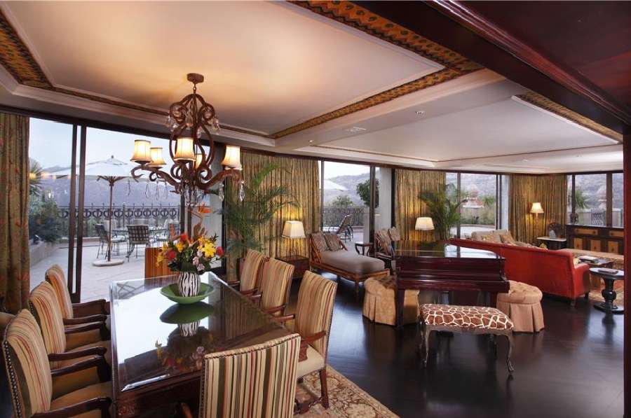 The Palace of the Lost City