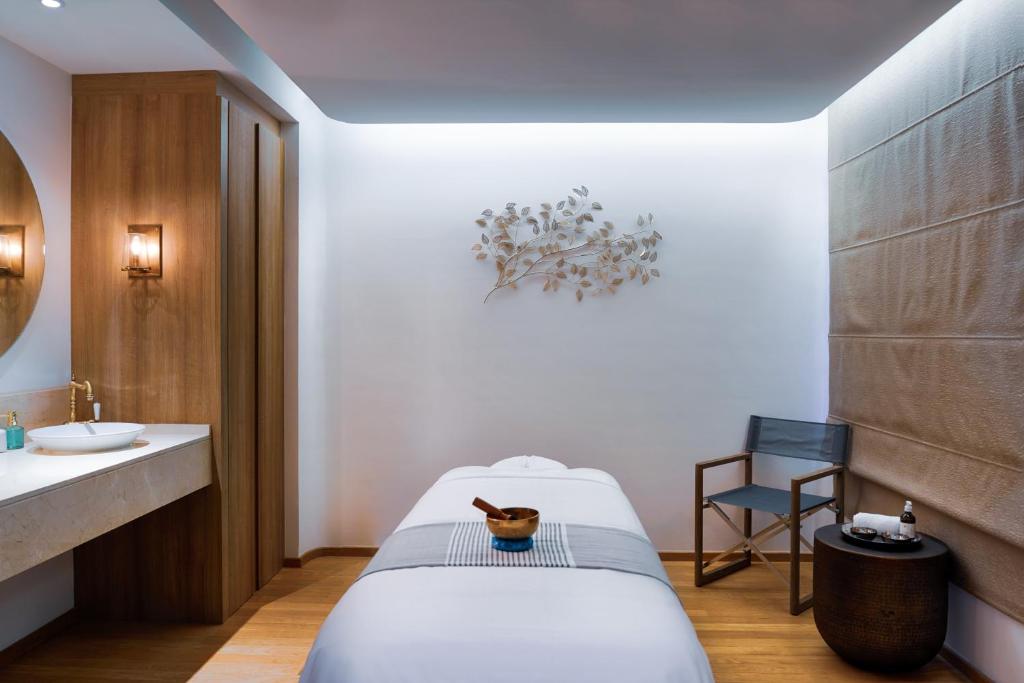 The Spa by Simaisma