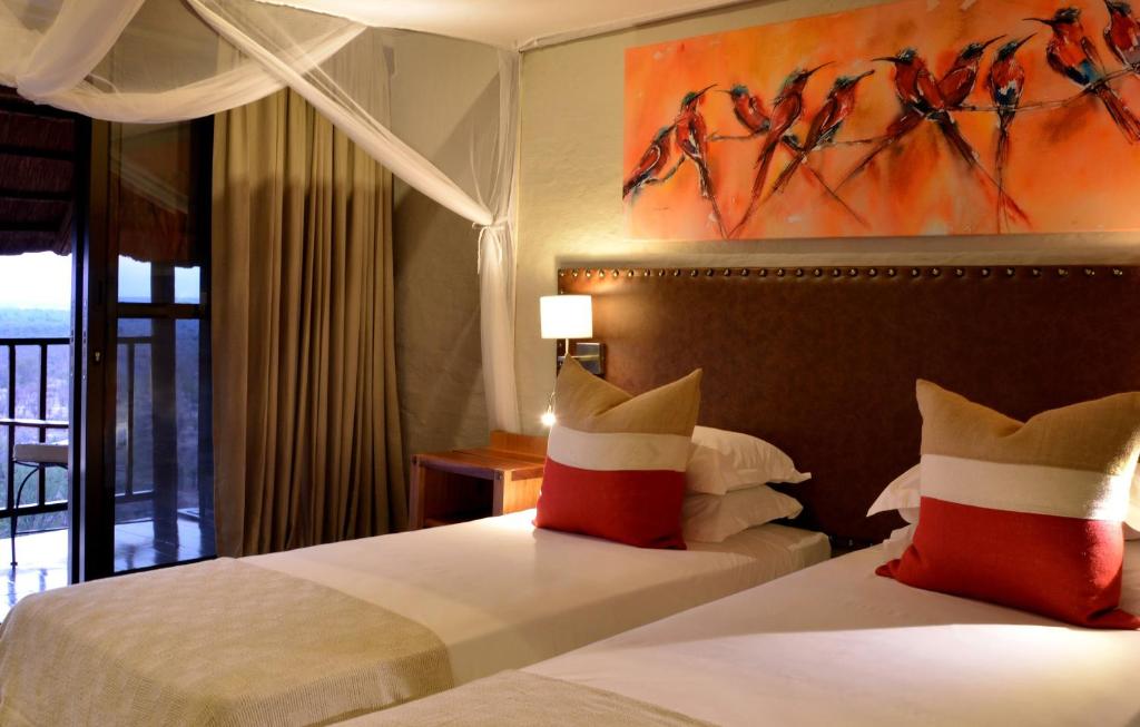 Victoria Falls Safari Lodge