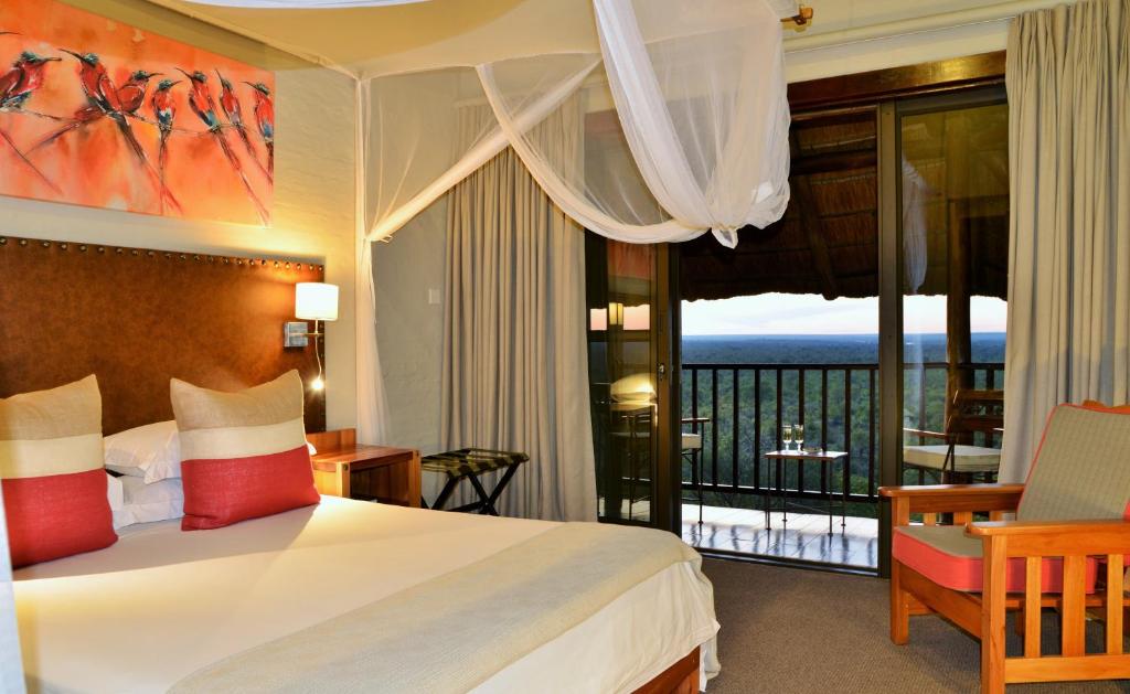 Victoria Falls Safari Lodge