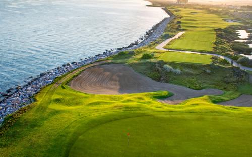 Al Mouj Golf
